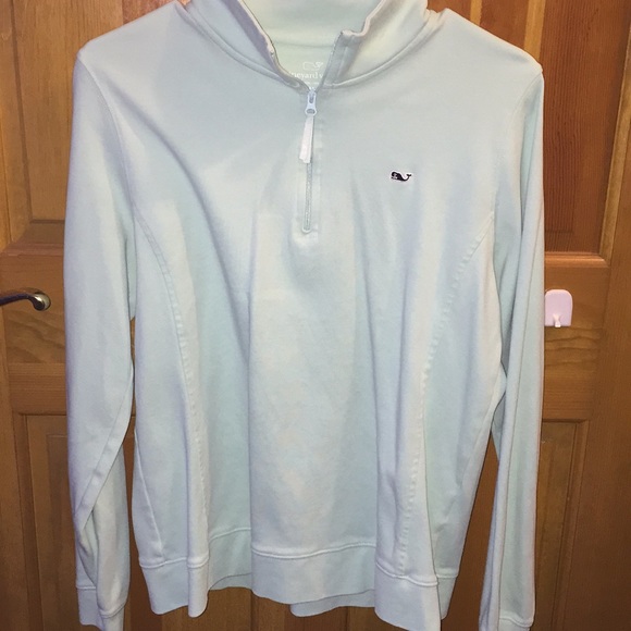 Vineyard Vines pullover - Picture 1 of 1